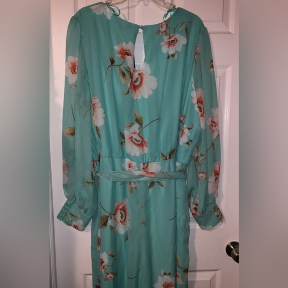 Square-Neck Linen-Blend Mini Dress - Picture 5 of 10